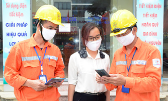 "Khả năng EVN sẽ phải tăng giá điện bán lẻ"