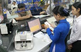 Quanh chuyện tạm ngưng cấp phép lập ngân hàng