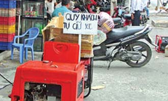 Các tập đoàn vạch áo lẫn nhau