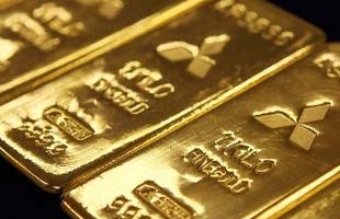 Giá vàng thế giới sụt giảm, giá trong nước “náo loạn”