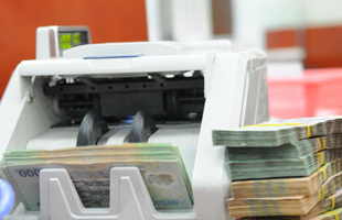 E ngại hỗ trợ lãi suất