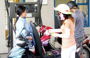 Sắp bán thí điểm xăng nhiên liệu sinh học