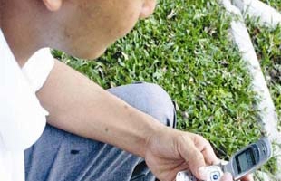 Tiêu thụ nông sản qua... tin nhắn