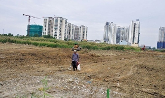 Hà Nội muốn dùng các dự án bất động sản “treo” làm bến xe