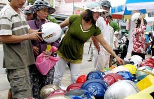 Hỗ trợ đẩy mạnh tiêu dùng trong nước