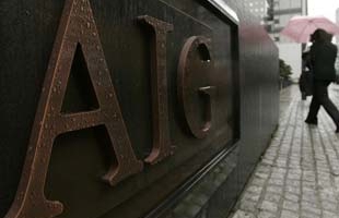 Lỗ gần nửa triệu USD mỗi phút, AIG lại được cứu