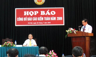Nhiều tổng công ty gánh nợ khó đòi