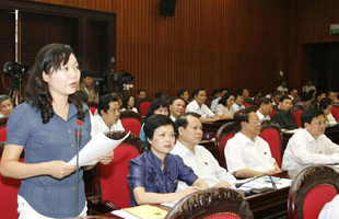 Lùi thời hạn sửa Luật Ngân sách Nhà nước và Luật Đất đai đến năm 2010