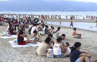 Doanh thu của ngành du lịch vẫn tăng