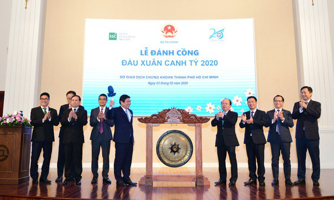 HOSE dừng tổ chức Lễ đánh cồng đầu Xuân Tân Sửu 2021