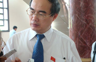 Từ năm học 2010-2011 mới thực hiện chính sách học phí mới