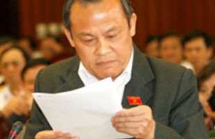 Một tháng Quốc hội: Cái nhìn của “người trong cuộc”