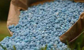 Tiếp nhận hồ sơ đề nghị miễn trừ biện pháp phòng vệ thương mại sản phẩm thép và phân bón