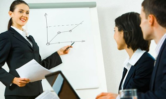 ILO: Chưa đến 1/4 phụ nữ Việt Nam nắm giữ vị trí quản lý