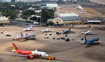 Vietjet vượt Vietnam Airlines về chở khách nội dịp Tết