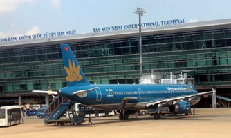 Không phong tỏa sân bay Tân Sơn Nhất sau khi ghi nhận ca nhiễm Covid-19