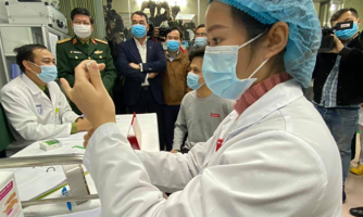 Tiêm thử nghiệm vaccine Covid-19 của Việt Nam liều cao nhất