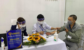 WB: "Việc tiêm vaccine Covid-19 sẽ tác động lớn đến tốc độ phục hồi kinh tế Việt Nam"