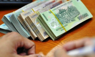 Giám sát việc thực hiện lương, thưởng Tết 2021 cho người lao động