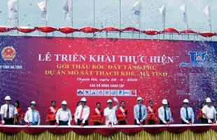 Khởi công mỏ sắt lớn nhất Đông Nam Á