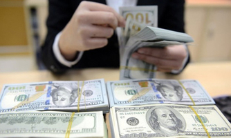 Tỷ giá USD/VND liên ngân hàng áp sát mốc chặn mới