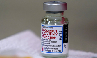 Đề xuất phê duyệt thêm 2 vaccine Covid-19 của Mỹ và Nga