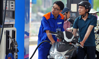 Giá xăng tăng nhẹ, một số loại dầu giảm từ 15h chiều 20/9