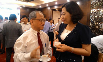 Tỷ giá 2015, linh hoạt hay “tự trói”?