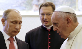 Cuộc gặp “lạnh lùng” giữa Giáo hoàng và Putin