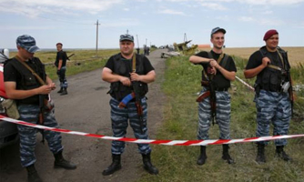 Nga kêu gọi chấm dứt chiến sự ở khu vực MH17 rơi