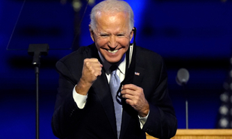 Ông Trump đã sai, chứng khoán Mỹ tăng rực rỡ kể từ khi ông Biden lên cầm quyền