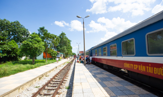 Ngành đường sắt tăng chuyến, giảm giá vé dịp cao điểm hè