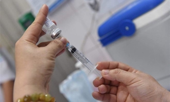 Việt Nam ghi nhận ca tử vong đầu tiên sau tiêm vaccine Covid-19