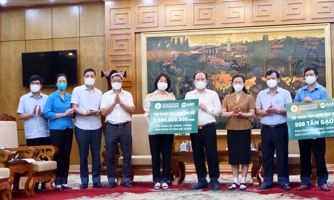 Tập đoàn Tân Long chung tay cùng Bắc Giang, Bắc Ninh chống dịch Covid-19