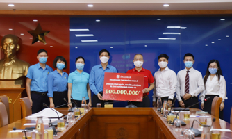 SeABank ủng hộ gần 1,7 tỷ đồng hỗ trợ công nhân, người dân bị ảnh hưởng bởi Covid-19