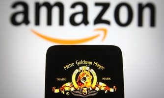 Nhà đầu tư lãi bao nhiêu nếu rót 1.000 USD mua cổ phiếu Amazon 10 năm trước?