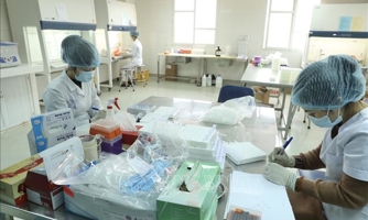 Sáng 5/6: Thêm 77 ca mắc mới Covid-19