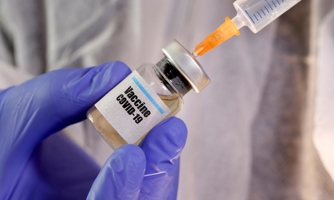 Khẩn thiết tiêm vaccine: Giải pháp căn cơ, đưa cuộc sống trở lại bình thường