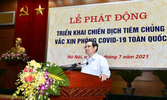 Thủ tướng kêu gọi quyết tâm, trên dưới một lòng để thực hiện chiến dịch tiêm chủng vaccine