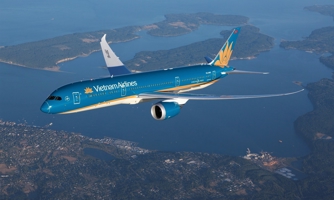 Nối lại một số đường bay quốc tế, Vietnam Airlines làm "nóng" bầu trời 