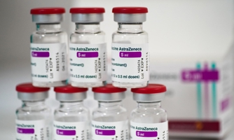 Thêm 1,2 triệu liều vaccine Covid-19 của AstraZeneca về đến Việt Nam