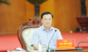 Bí thư Hà Nội Đinh Tiến Dũng: Nguy cơ phát sinh ổ dịch mới trong cộng đồng còn lớn