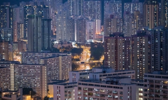 Khủng hoảng địa ốc ở Hồng Kông: Không đủ sức mua nhà, kiệt sức vì thuê nhà