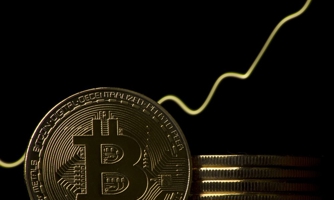 Thị trường tiền ảo toàn cầu tái lập mốc vốn hoá 2 nghìn tỷ USD