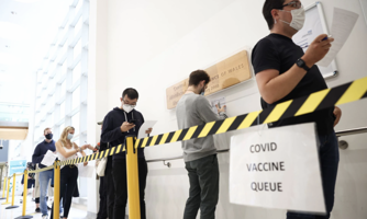 Nghiên cứu của Anh: Hiệu quả vaccine Covid giảm trong vòng 6 tháng, tiêm nhắc lại là cần thiết