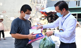 Hà Nội hỗ trợ hơn 800 tỷ đồng cho gần 2,4 triệu đối tượng khó khăn vì Covid-19