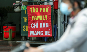 Hà Nội cho phép nhiều quận, huyện được mở hàng quán bán mang về  