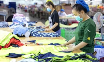 Gián đoạn chuỗi cung ứng ở Việt Nam khiến doanh nghiệp bán lẻ thế giới “đau đầu”