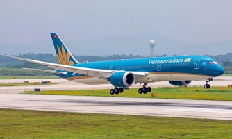 Vietnam Airlines "dè dặt" nối lại 7 đường bay nội địa từ ngày 10/10