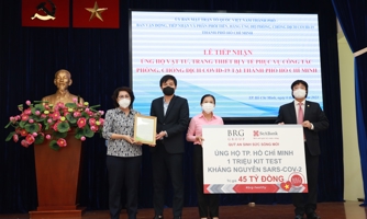 Tập đoàn BRG và Ngân hàng SeABank ủng hộ 1 triệu kit test kháng nguyên cho Tp.HCM